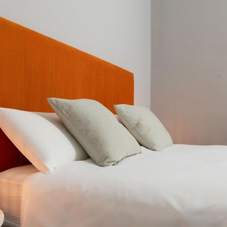 Alohamundi Alfareria II Apartment Seville Luaran gambar
