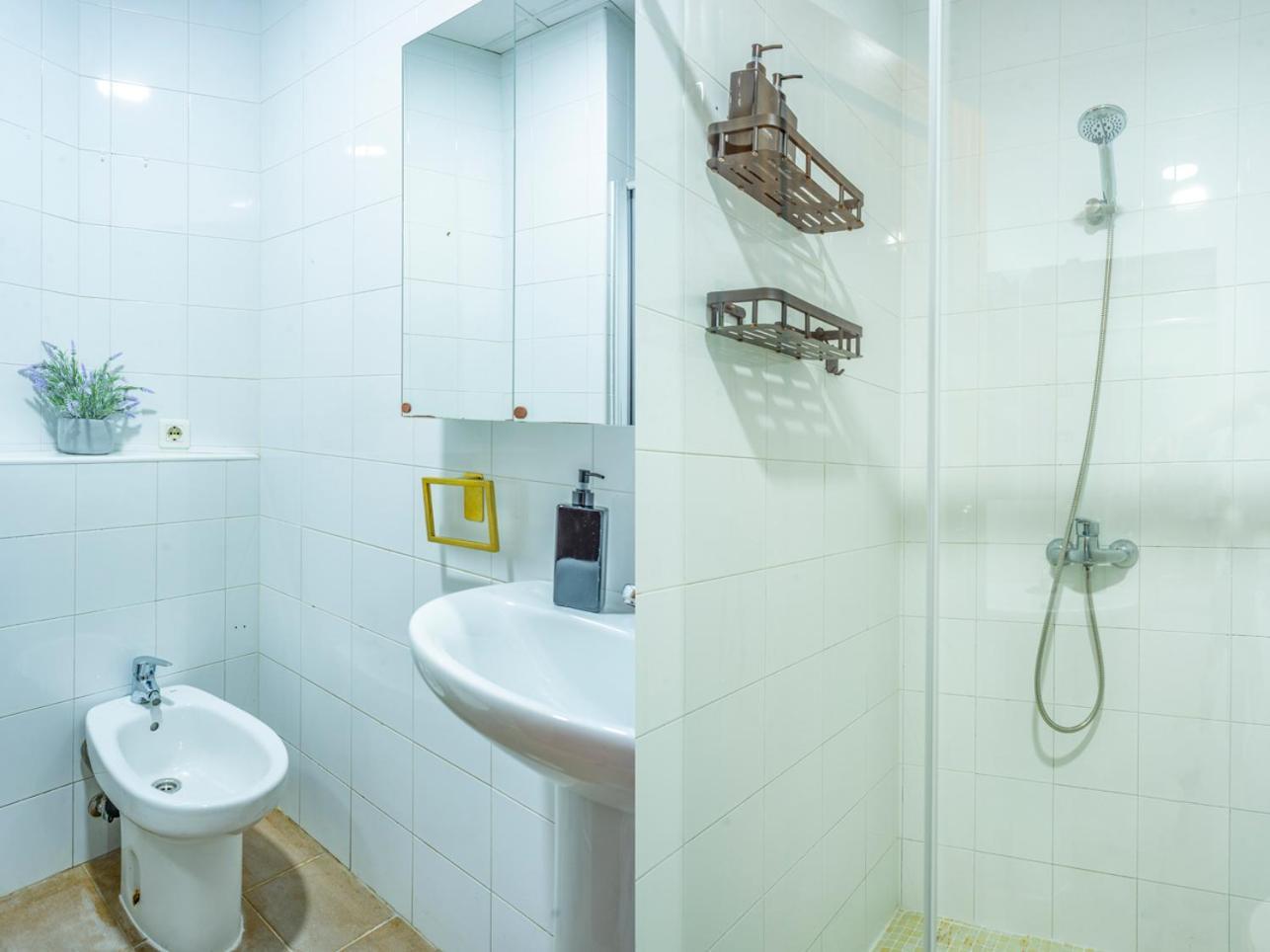 Alohamundi Alfareria II Apartment Seville Luaran gambar