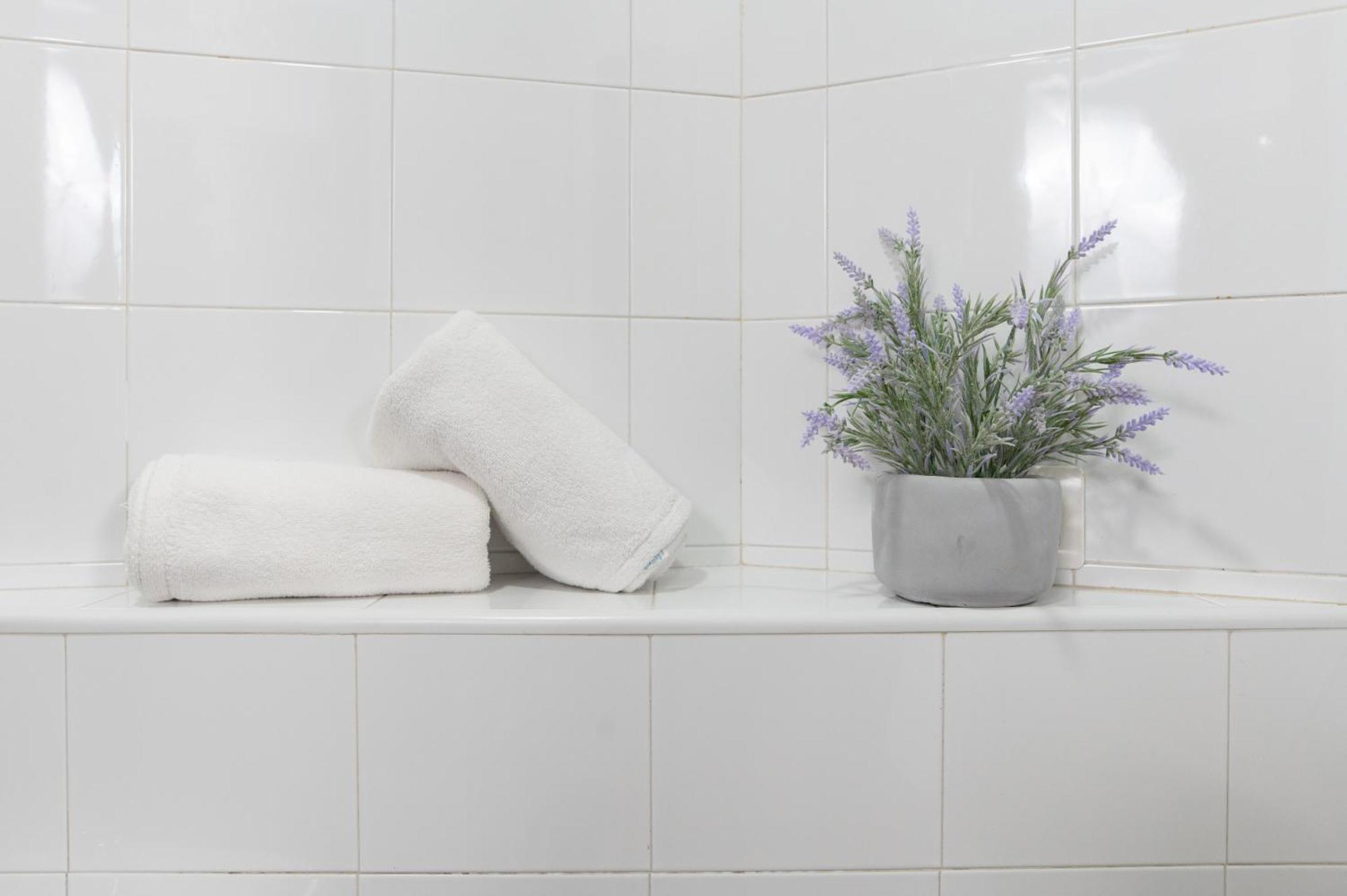 Alohamundi Alfareria II Apartment Seville Luaran gambar