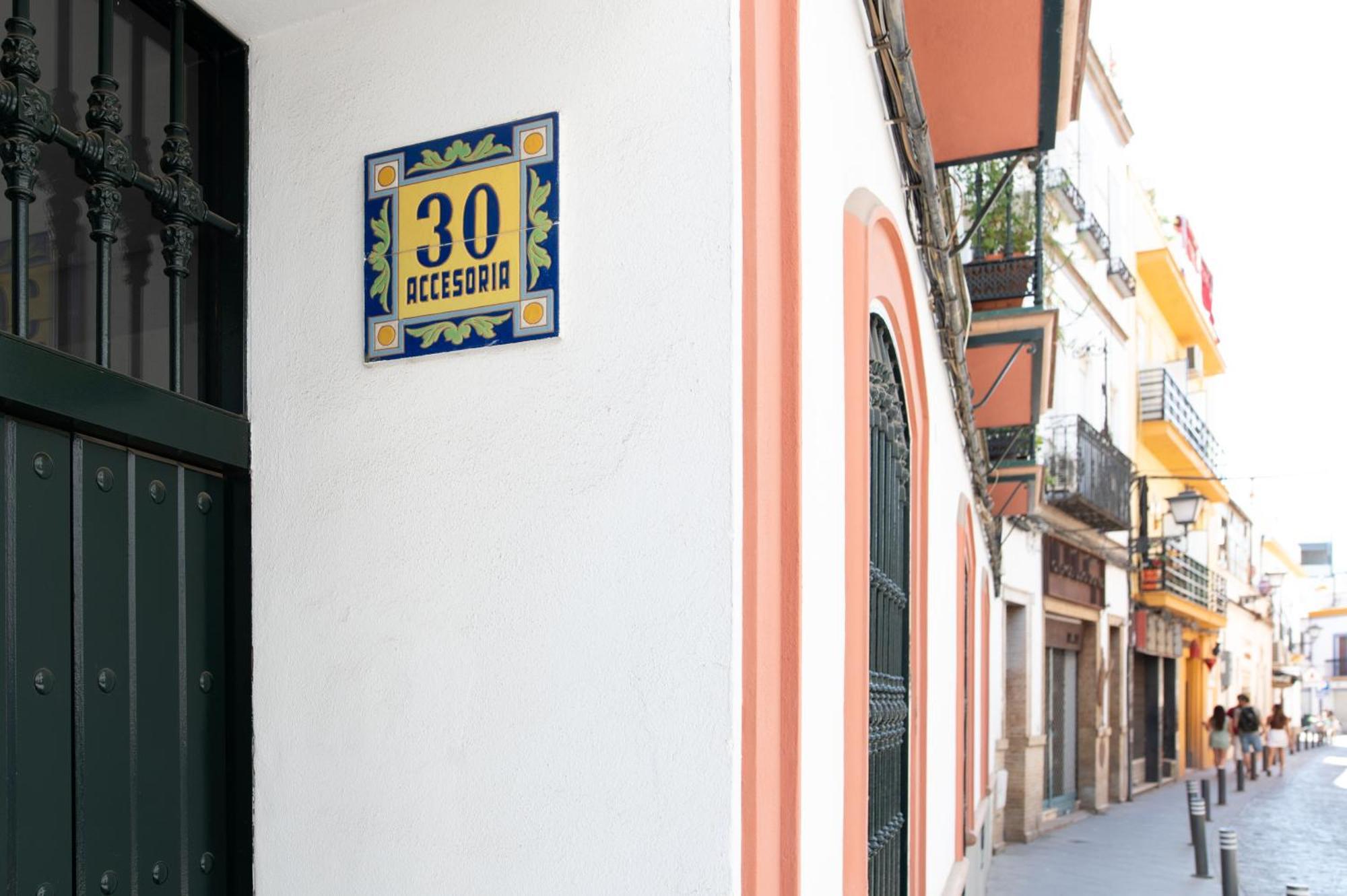 Alohamundi Alfareria II Apartment Seville Luaran gambar